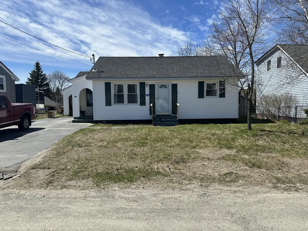 36 Waldo Street Millinocket ME 04462