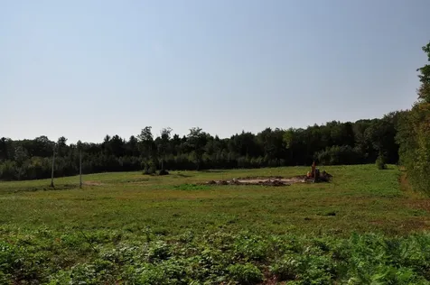 R-7 17-c Eagle Drive Northport ME 04849