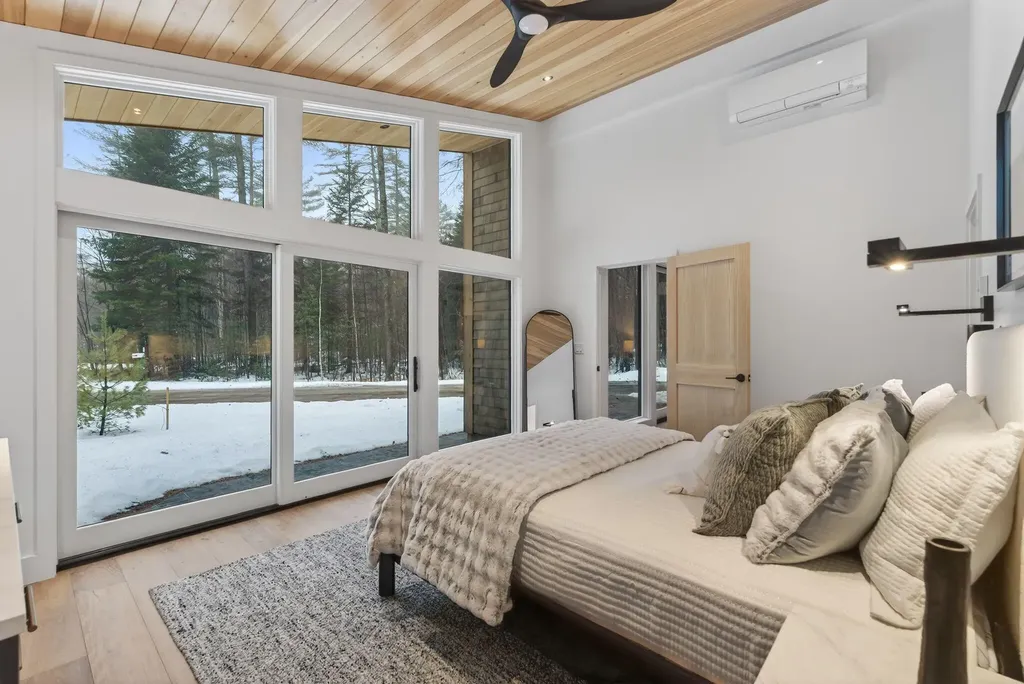 20 Evergreen Lane Newry ME 04261