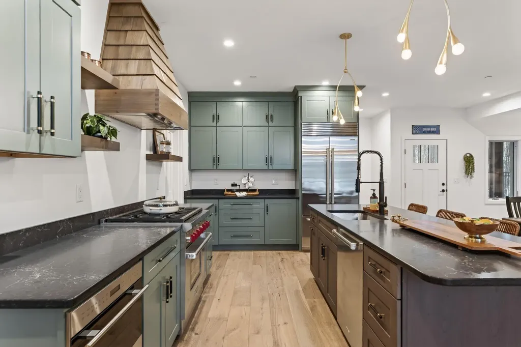 20 Evergreen Lane Newry ME 04261