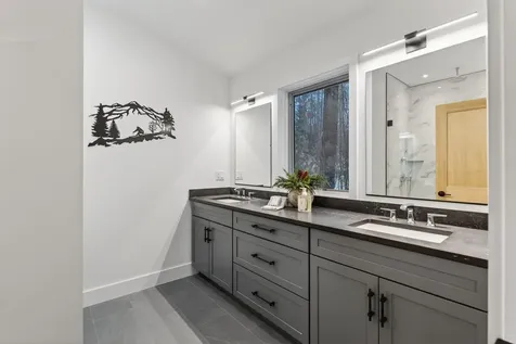 20 Evergreen Lane Newry ME 04261