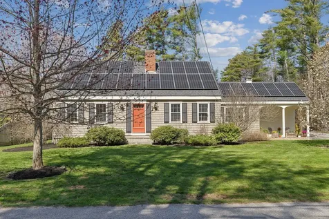 12 Anderson Drive Falmouth ME 04105