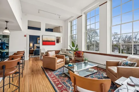 172 Falmouth Street Portland ME 04102