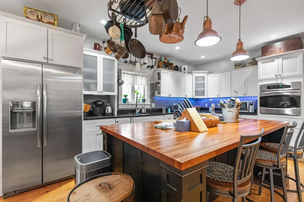 26 Stewart Street Parsonsfield ME 04047