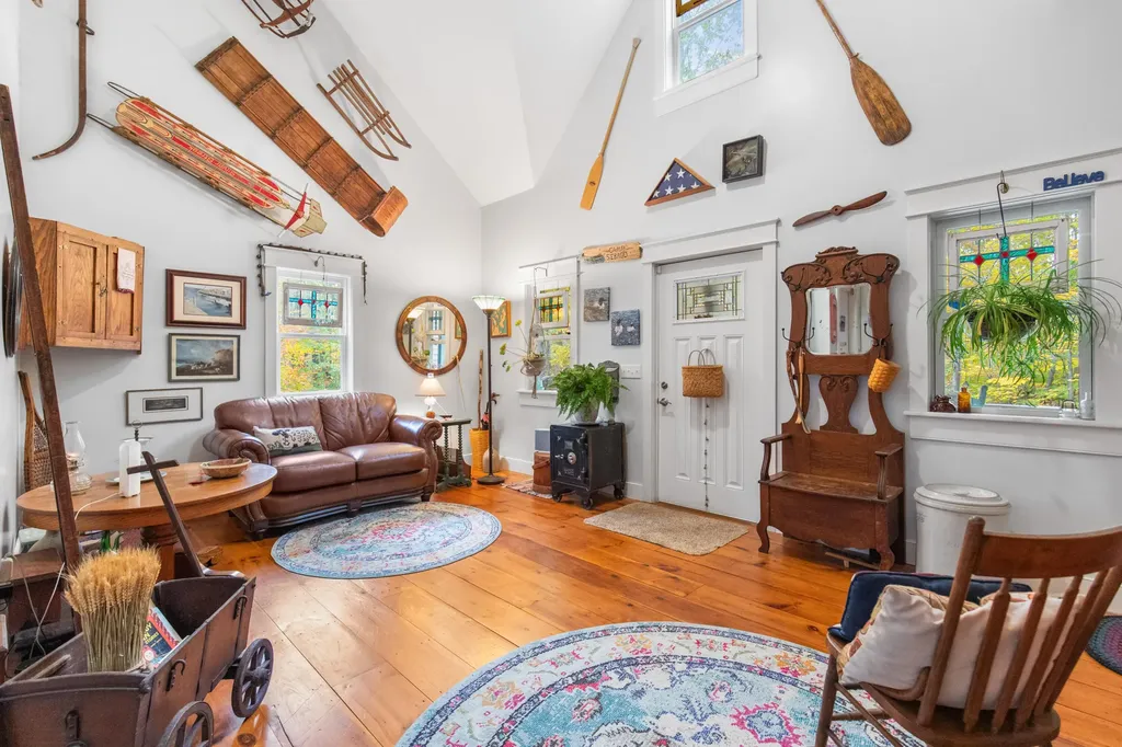 26 Stewart Street Parsonsfield ME 04047
