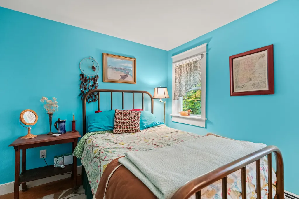 26 Stewart Street Parsonsfield ME 04047