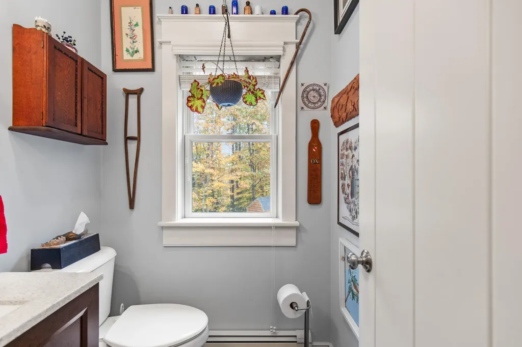 26 Stewart Street Parsonsfield ME 04047