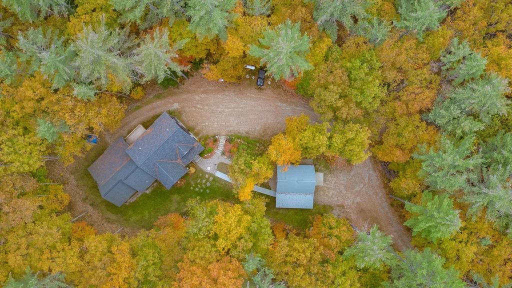 26 Stewart Street Parsonsfield ME 04047