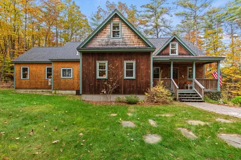 26 Stewart Street Parsonsfield ME 04047