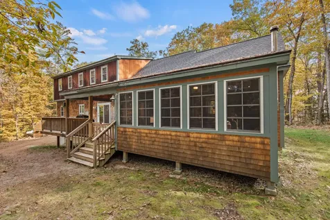 26 Stewart Street Parsonsfield ME 04047