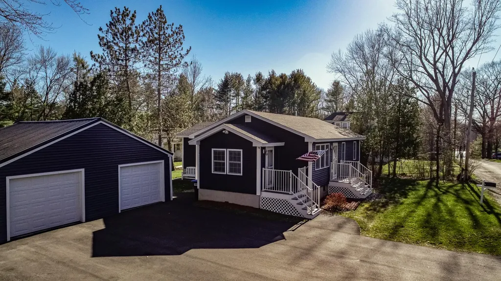 5 Kell Street Orono ME 04473