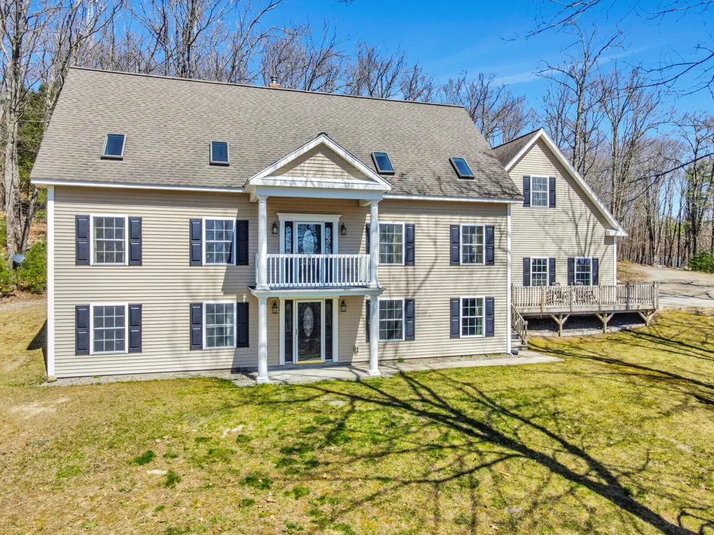 473 Eastern Avenue Augusta ME 04330