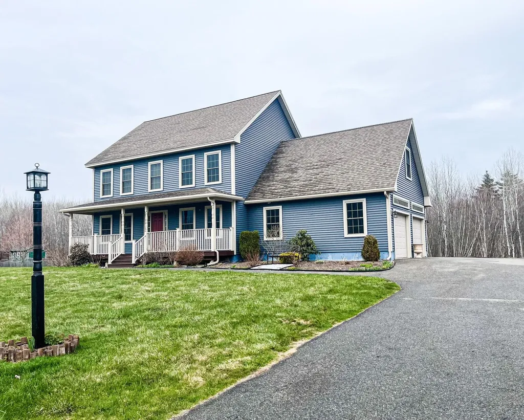 205 Rolling Meadow Drive Bangor ME 04401