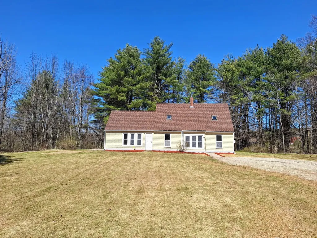 68 King Road Lisbon ME 04250