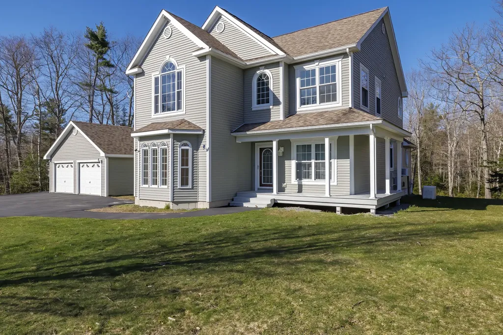 105 Maddocks Avenue Ellsworth ME 04605