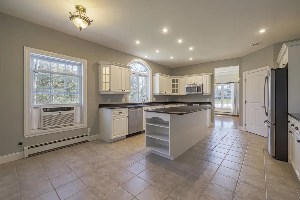 105 Maddocks Avenue Ellsworth ME 04605