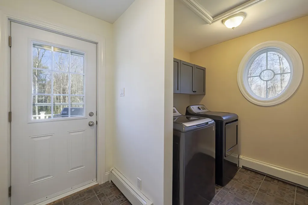 105 Maddocks Avenue Ellsworth ME 04605