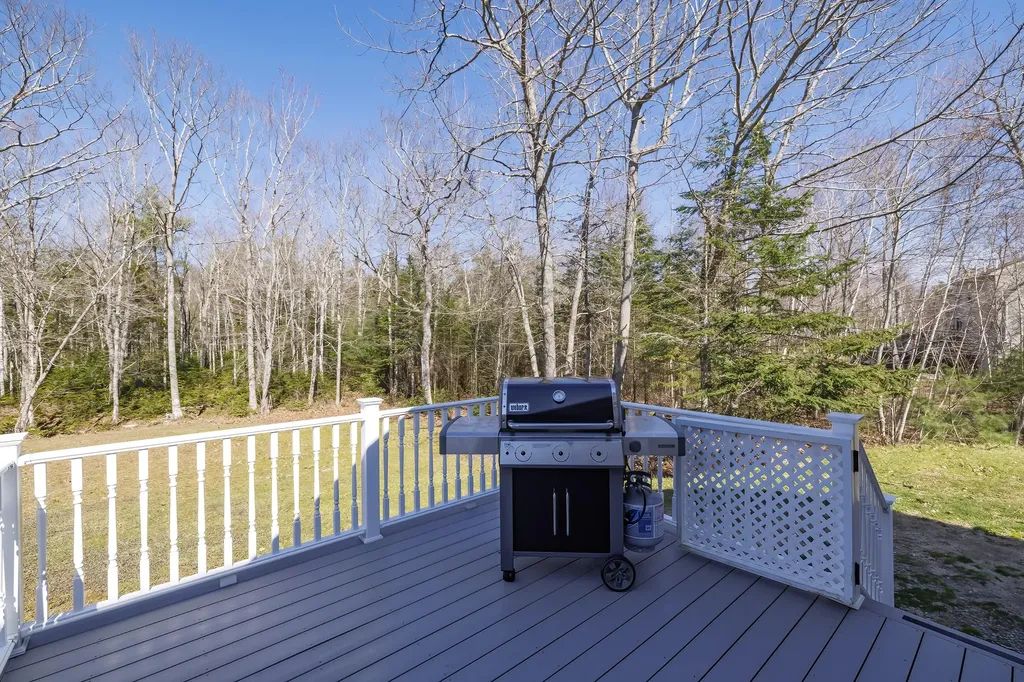 105 Maddocks Avenue Ellsworth ME 04605