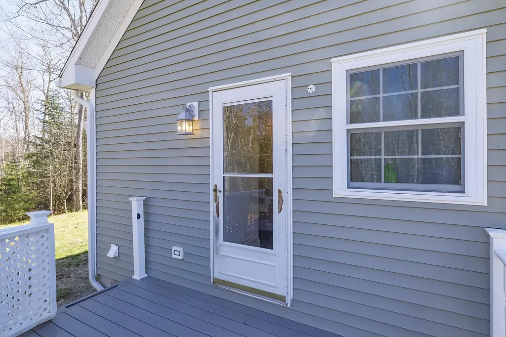 105 Maddocks Avenue Ellsworth ME 04605