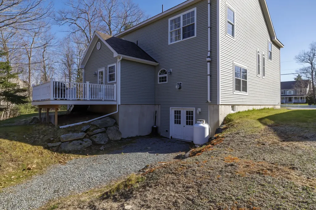105 Maddocks Avenue Ellsworth ME 04605