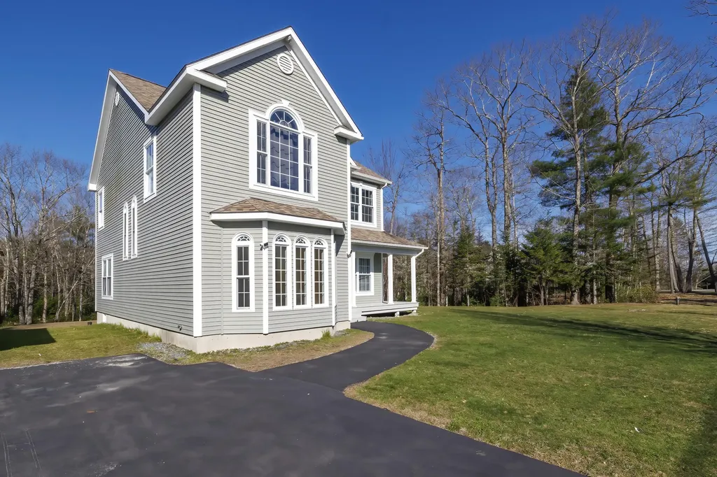 105 Maddocks Avenue Ellsworth ME 04605