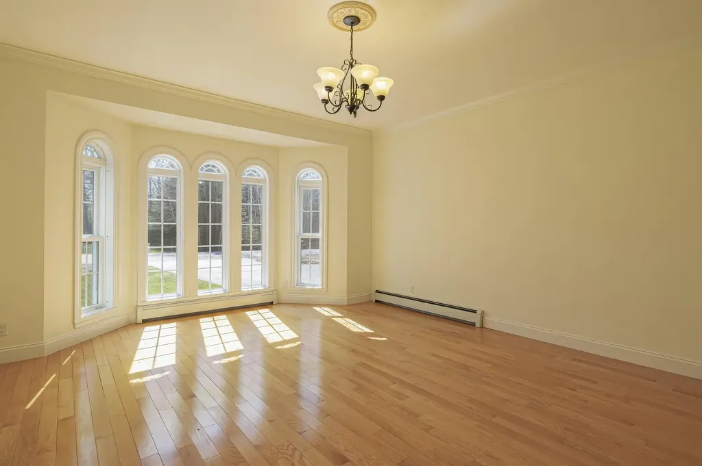 105 Maddocks Avenue Ellsworth ME 04605