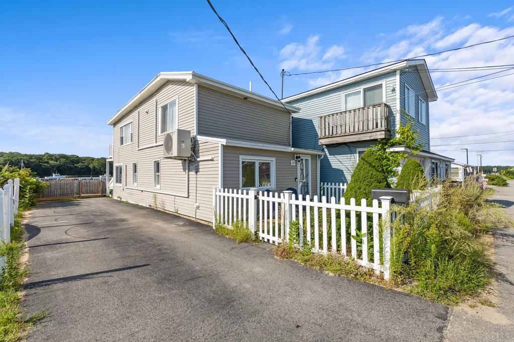 13 Bay Avenue Saco ME 04072
