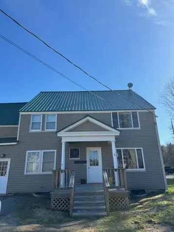 8 High Street Winthrop ME 04364