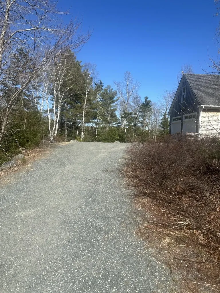 14 Falcon Lane Lamoine ME 04605