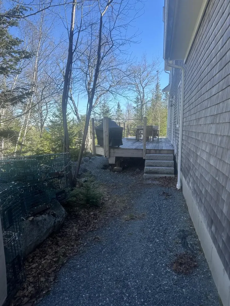 14 Falcon Lane Lamoine ME 04605