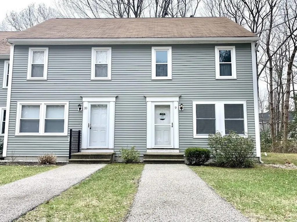 60 Brown Street Kennebunk ME 04043