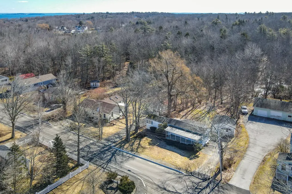 74 Pearl Street Camden ME 04843