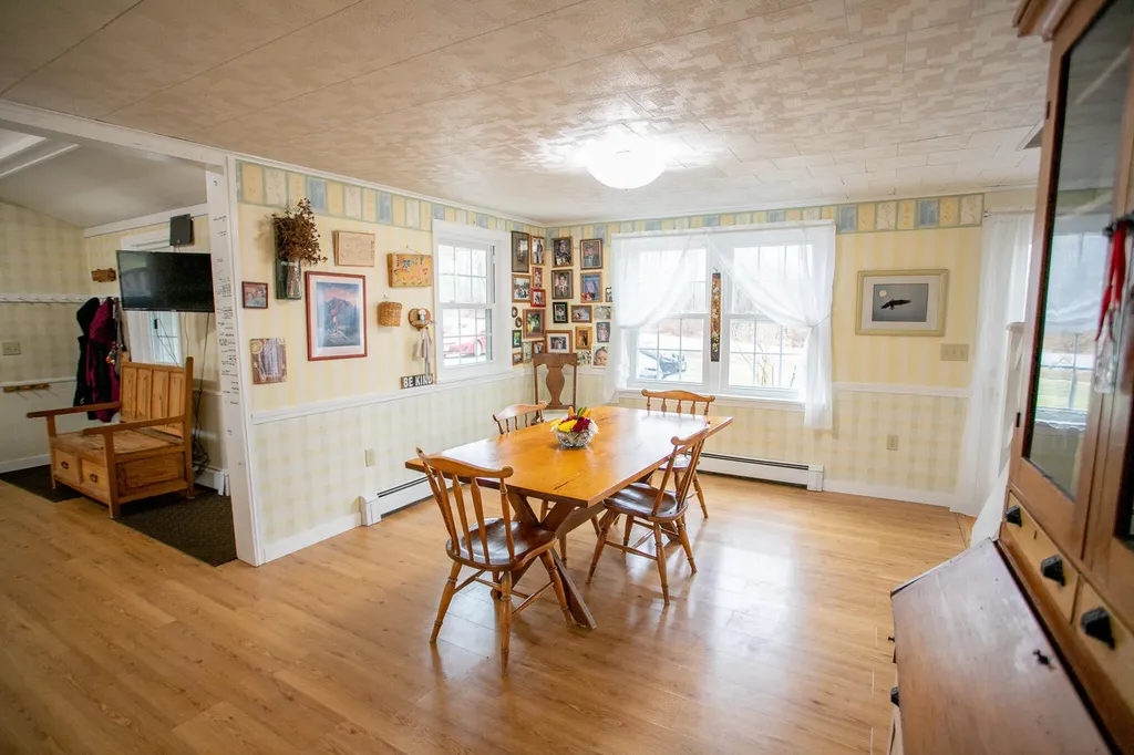 1156 Eastern Avenue Holden ME 04429