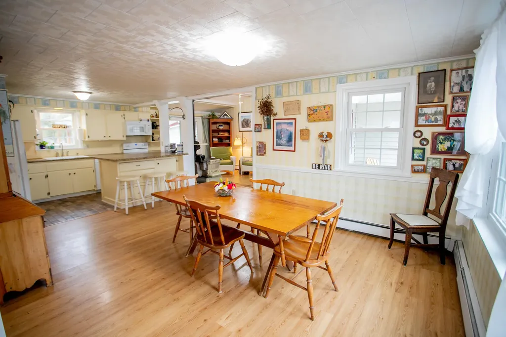 1156 Eastern Avenue Holden ME 04429