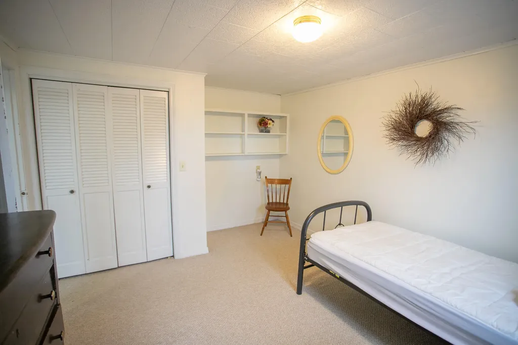 1156 Eastern Avenue Holden ME 04429