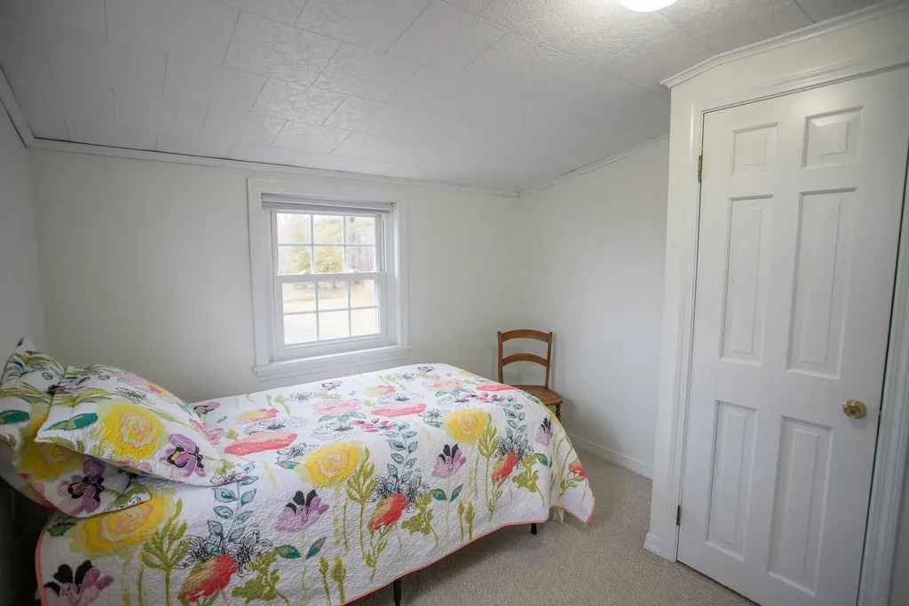 1156 Eastern Avenue Holden ME 04429