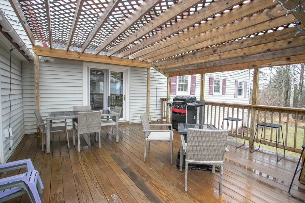 1156 Eastern Avenue Holden ME 04429