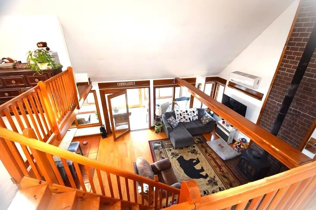 78 Hoover Lane Lincoln ME 04457