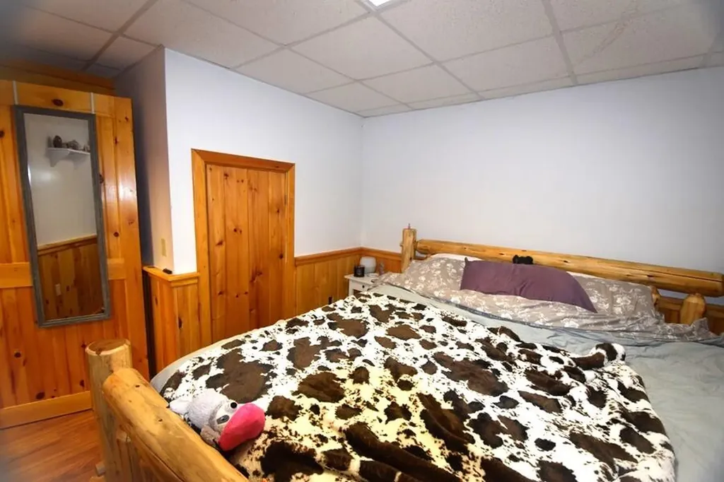 78 Hoover Lane Lincoln ME 04457