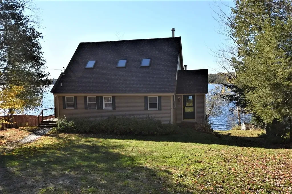 78 Hoover Lane Lincoln ME 04457