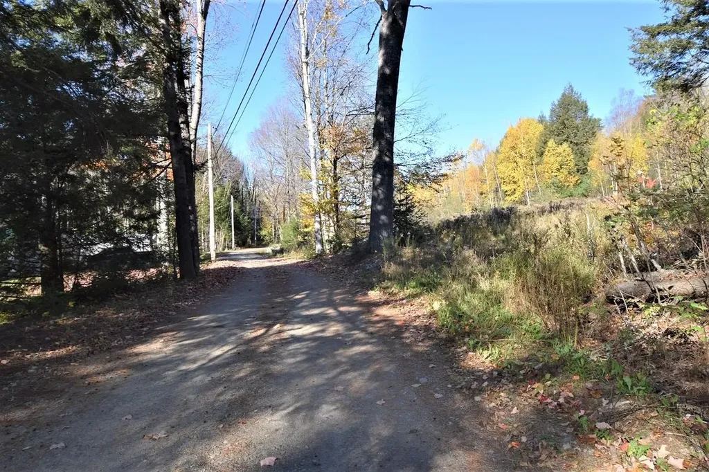 78 Hoover Lane Lincoln ME 04457