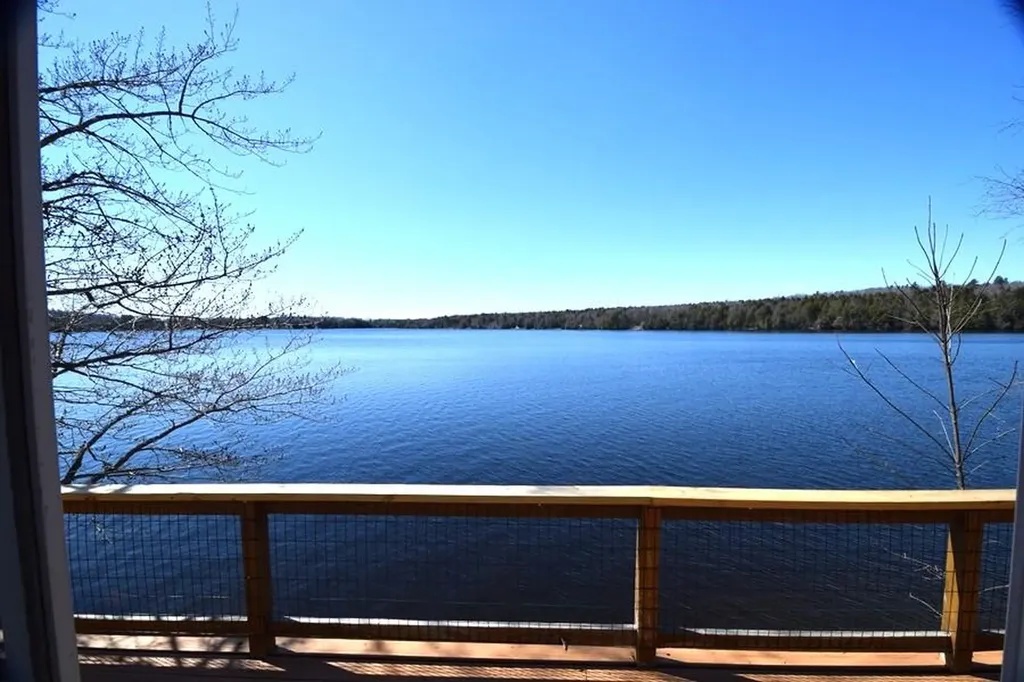 78 Hoover Lane Lincoln ME 04457