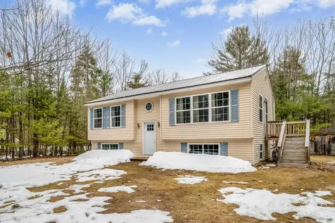 44 Mcgill Fern Road Standish ME 04084