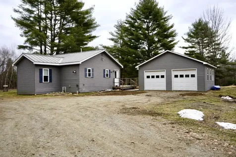 65 Daisy Court Pittsfield ME 04967