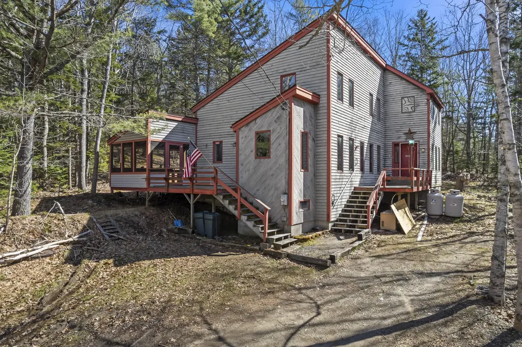 60 Back Narrows Road Boothbay ME 04537