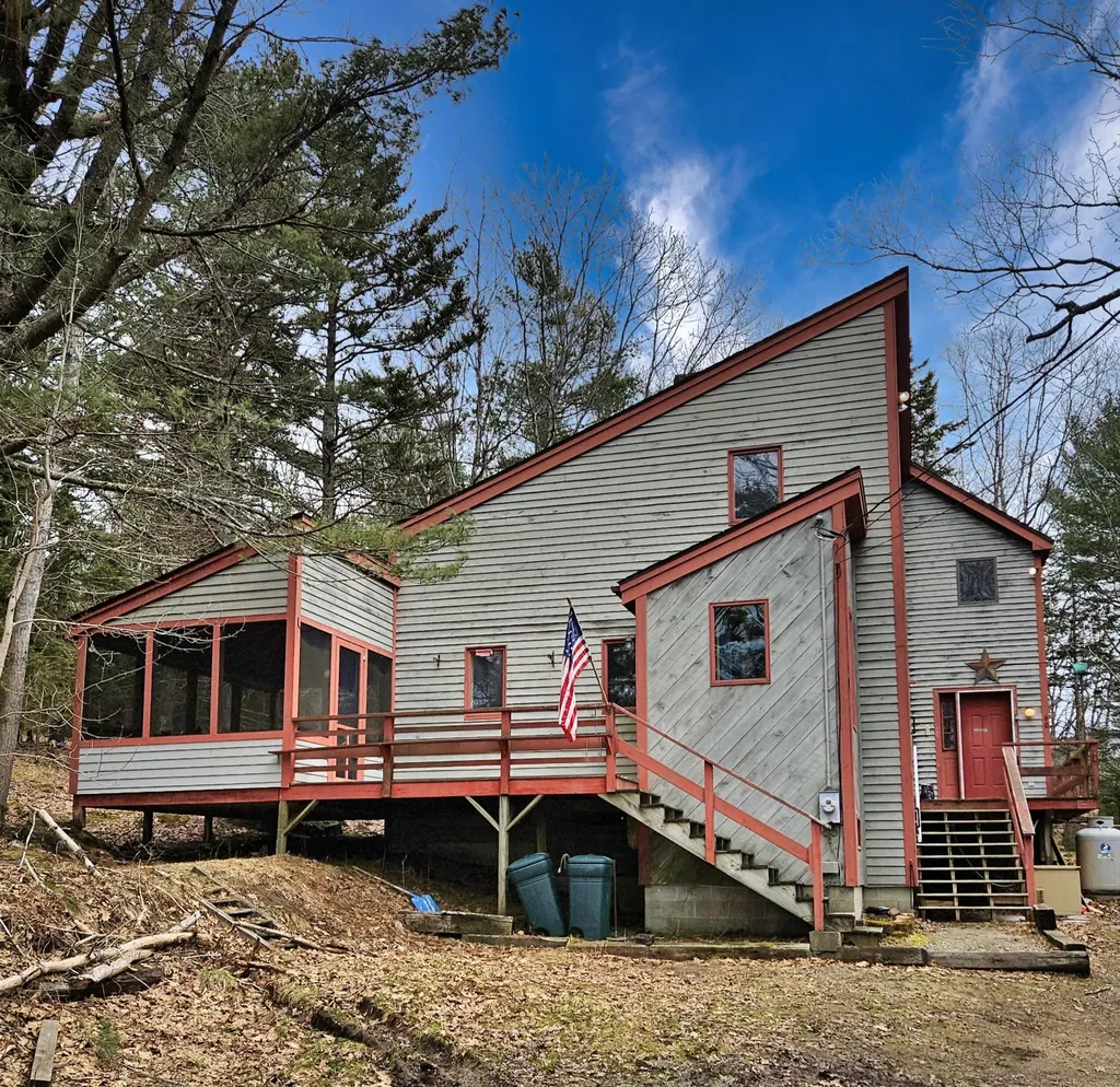 60 Back Narrows Road Boothbay ME 04537