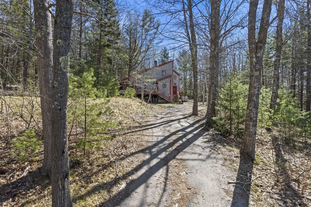 60 Back Narrows Road Boothbay ME 04537
