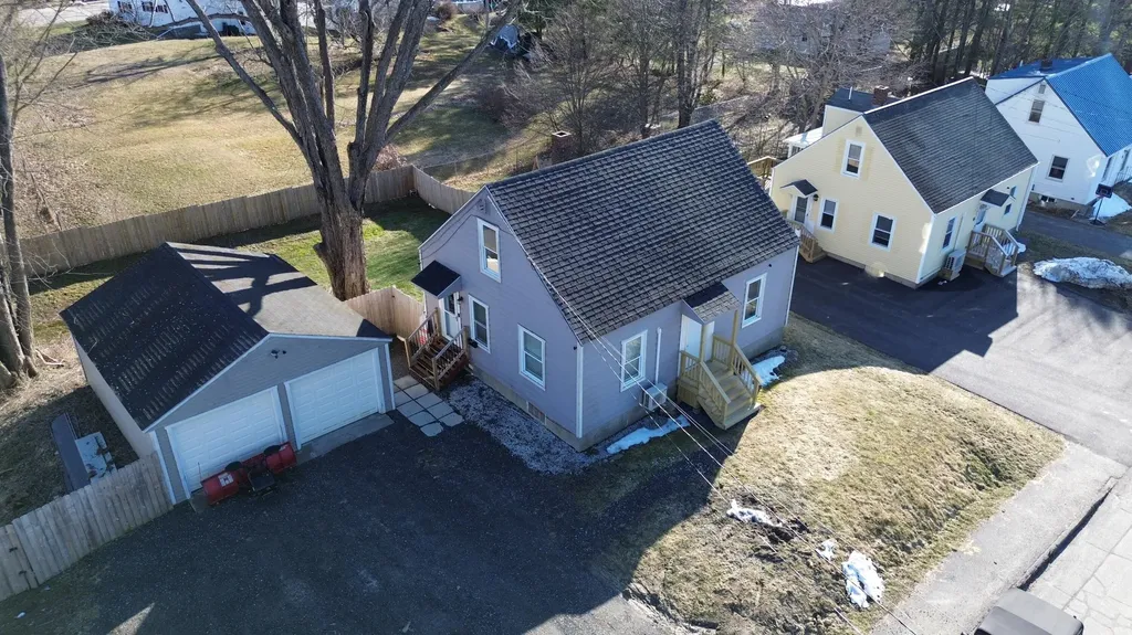 64 Newland Avenue Augusta ME 04330