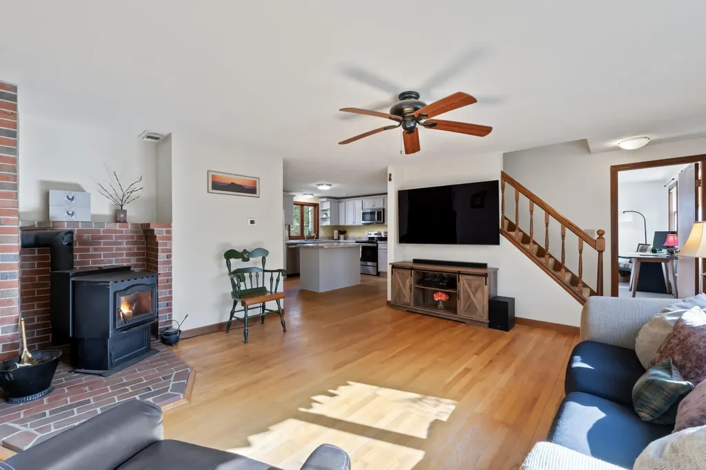12 Pinecrest Drive York ME 03909
