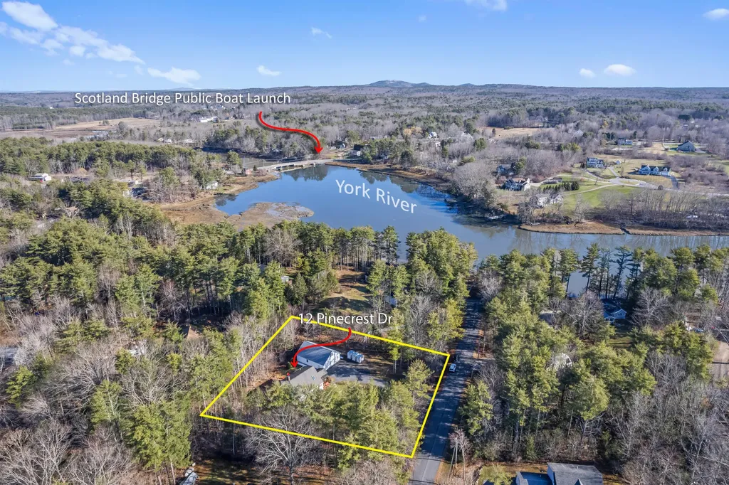 12 Pinecrest Drive York ME 03909